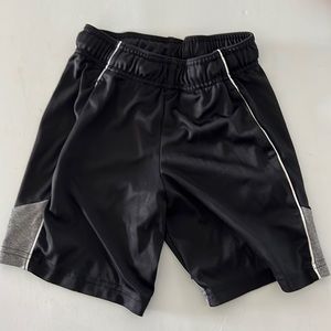 Boys Active shorts